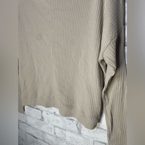 Free People Beach Cowl Neck Ribbed Lightweight Sweater Cream Colored - Picture 4 of 5